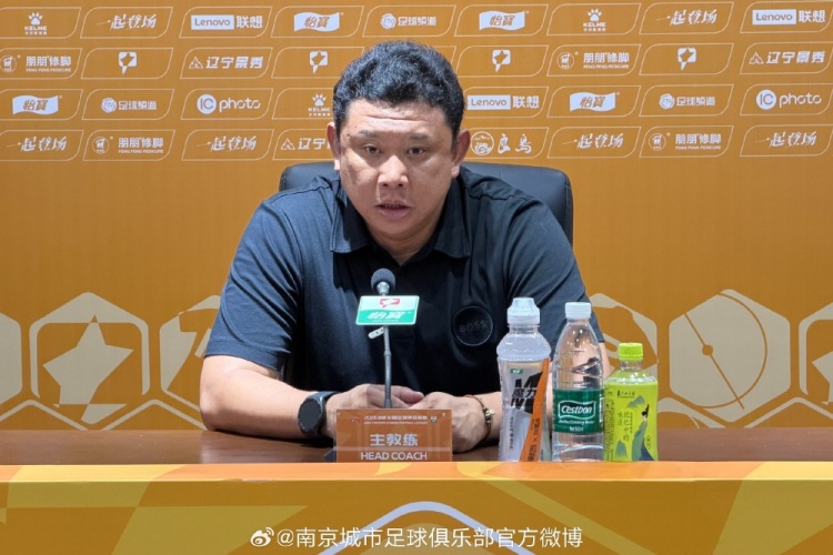 大面积伤病困扰，张晓峰：克服困难打出水平