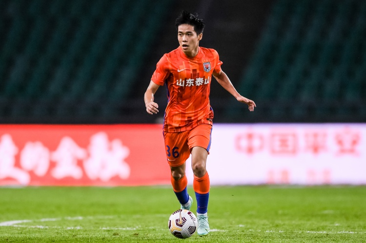 陈永：段刘愚难获出场，泰山应启动人员调换