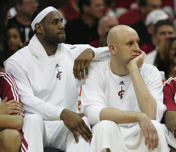 NBA历史7尺2以上15人 姚明第四贾巴尔第一 NBA历史7尺2以上15人 姚明第四贾巴尔第一