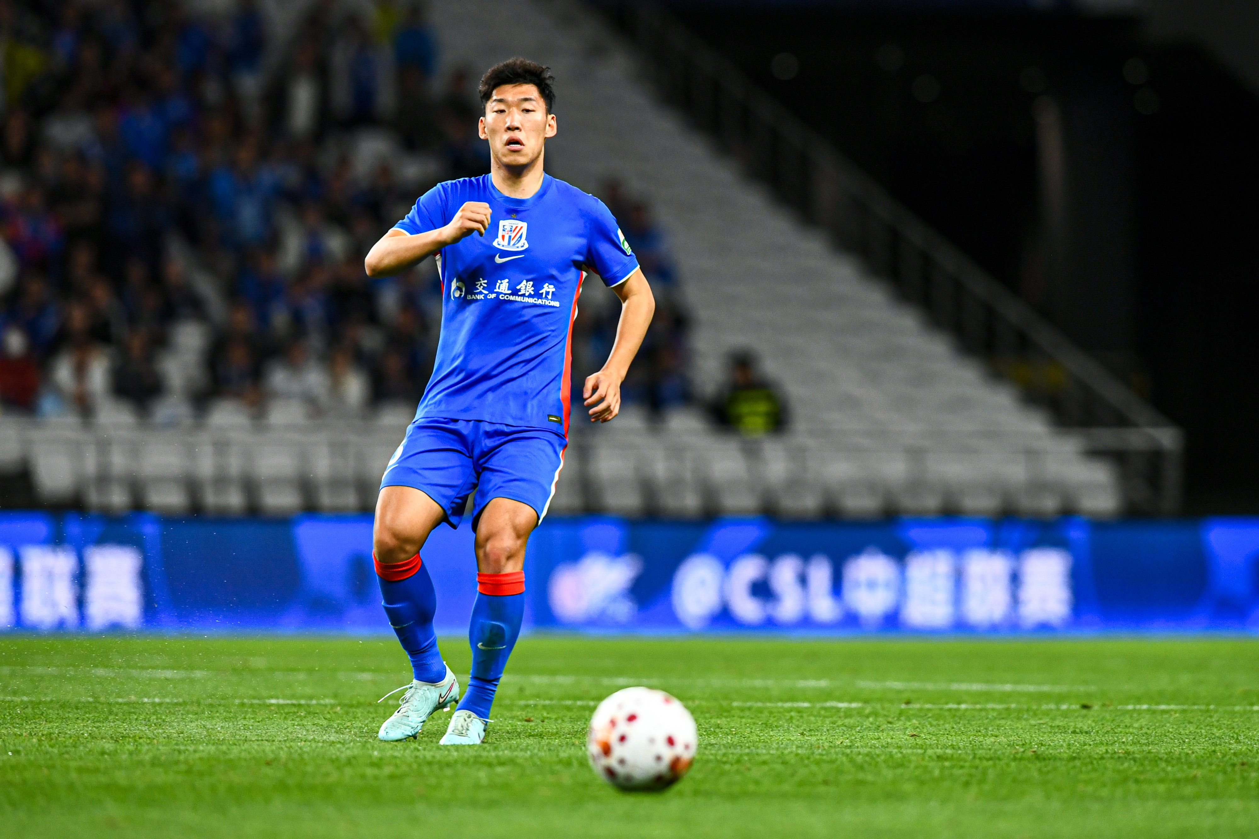 朱辰杰出战成疑 申花中卫储备仅剩杨帅李松益