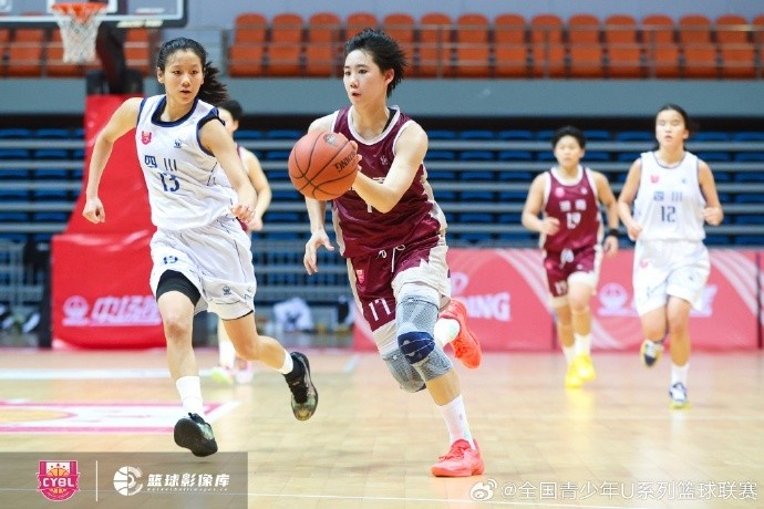 湖南队拿下2026年全国U15青少年篮球联赛女子组决赛总冠军 湖南队拿下2026年全国U15青少年篮球联赛女子组决赛总冠军