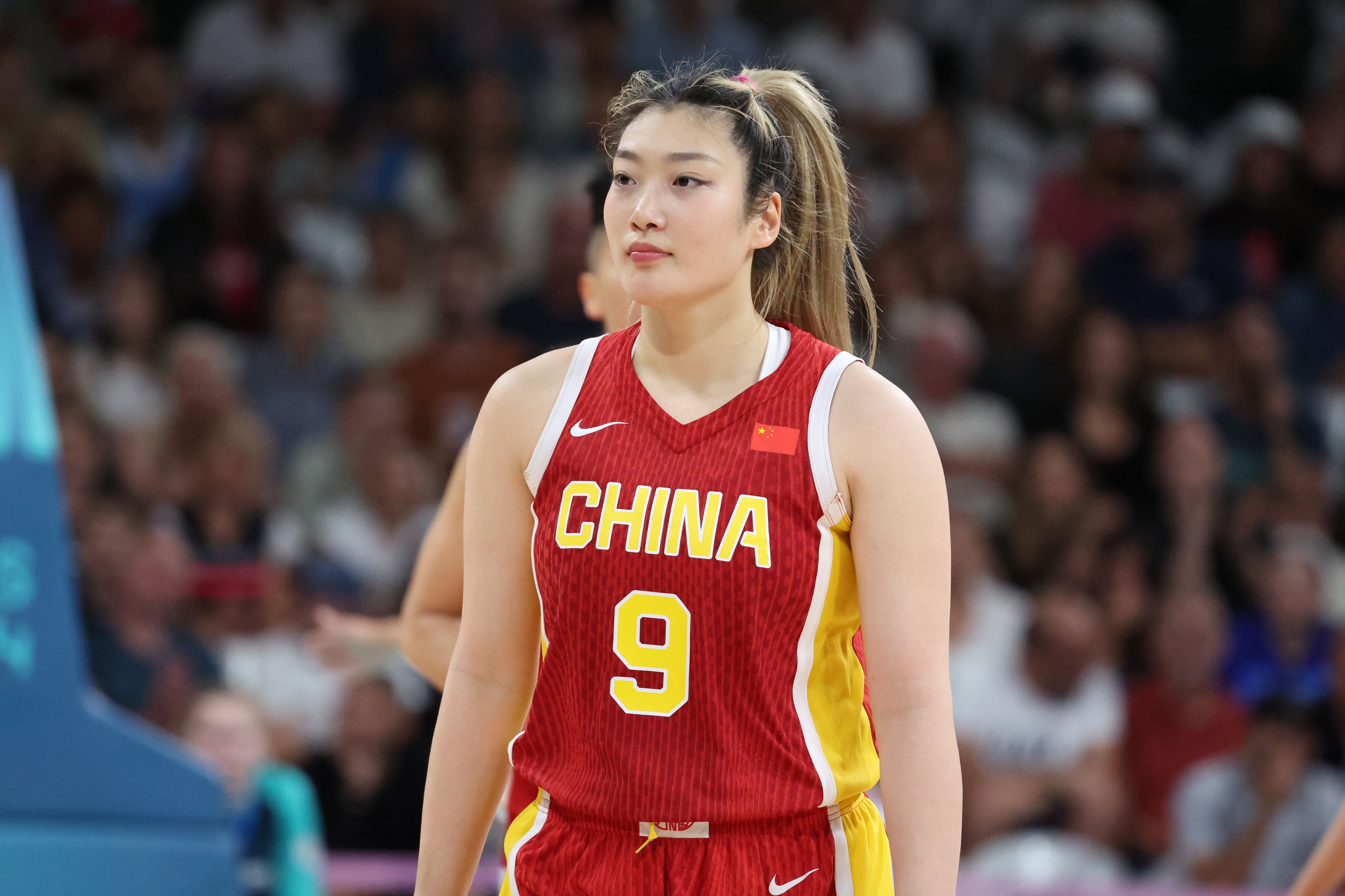 杨毅:因李梦骂宫鲁鸣的纯属饭圈 幻想她还能打世界杯的纯属做梦