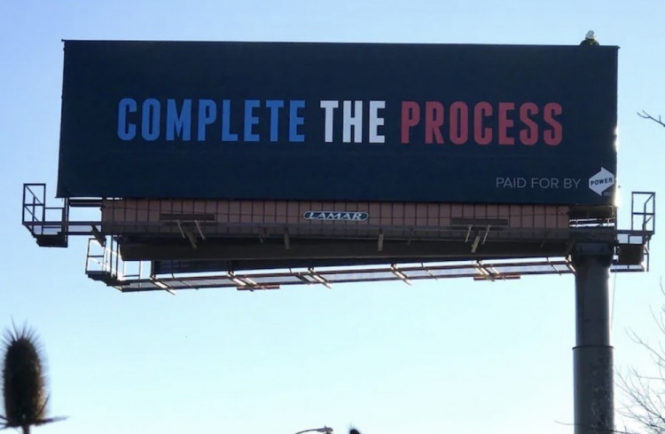 18年为76人招募詹姆斯的公司 如今再次竖起广告牌庆祝詹姆斯加盟 18年为76人招募詹姆斯的公司 如今再次竖起广告牌庆祝詹姆斯加盟